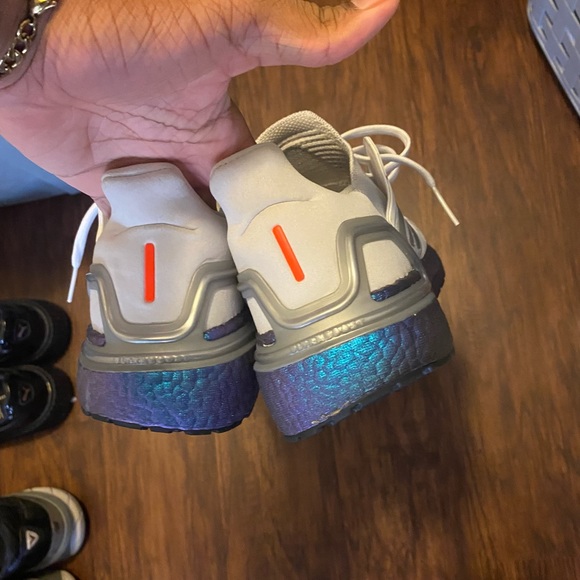 Ultraboost 4.0 - Picture 3 of 3